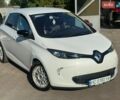 Белый Рено Зое, объемом двигателя 0 л и пробегом 98 тыс. км за 7200 $, фото 25 на Automoto.ua