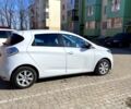 Белый Рено Зое, объемом двигателя 65 л и пробегом 232 тыс. км за 5699 $, фото 6 на Automoto.ua