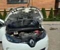 Белый Рено Зое, объемом двигателя 0 л и пробегом 180 тыс. км за 6899 $, фото 23 на Automoto.ua