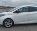 Белый Рено Зое, объемом двигателя 0 л и пробегом 95 тыс. км за 6900 $, фото 1 на Automoto.ua