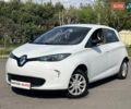Белый Рено Зое, объемом двигателя 0 л и пробегом 195 тыс. км за 6999 $, фото 1 на Automoto.ua