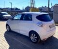Белый Рено Зое, объемом двигателя 65 л и пробегом 232 тыс. км за 5699 $, фото 4 на Automoto.ua