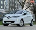 Белый Рено Зое, объемом двигателя 0 л и пробегом 147 тыс. км за 5999 $, фото 1 на Automoto.ua