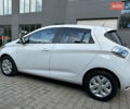 Белый Рено Зое, объемом двигателя 0 л и пробегом 92 тыс. км за 7200 $, фото 8 на Automoto.ua