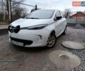 Белый Рено Зое, объемом двигателя 0 л и пробегом 240 тыс. км за 5999 $, фото 19 на Automoto.ua