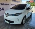 Белый Рено Зое, объемом двигателя 0 л и пробегом 130 тыс. км за 4950 $, фото 7 на Automoto.ua