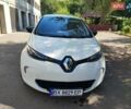 Білий Рено Зое, об'ємом двигуна 0 л та пробігом 70 тис. км за 7200 $, фото 1 на Automoto.ua