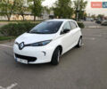 Белый Рено Зое, объемом двигателя 0 л и пробегом 87 тыс. км за 7299 $, фото 1 на Automoto.ua