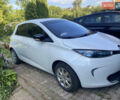 Белый Рено Зое, объемом двигателя 0 л и пробегом 96 тыс. км за 6900 $, фото 1 на Automoto.ua
