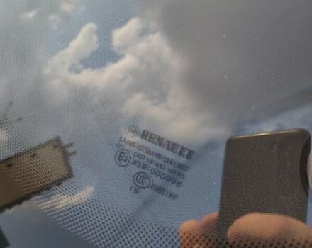 Білий Рено Зое, об'ємом двигуна 0 л та пробігом 100 тис. км за 11999 $, фото 17 на Automoto.ua