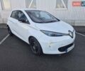 Белый Рено Зое, объемом двигателя 0 л и пробегом 135 тыс. км за 4999 $, фото 1 на Automoto.ua