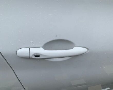 Білий Рено Зое, об'ємом двигуна 0 л та пробігом 68 тис. км за 5800 $, фото 10 на Automoto.ua