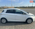 Белый Рено Зое, объемом двигателя 0 л и пробегом 62 тыс. км за 6999 $, фото 6 на Automoto.ua