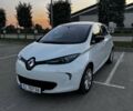 Белый Рено Зое, объемом двигателя 0 л и пробегом 98 тыс. км за 6800 $, фото 1 на Automoto.ua
