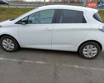 Белый Рено Зое, объемом двигателя 0 л и пробегом 115 тыс. км за 6950 $, фото 1 на Automoto.ua