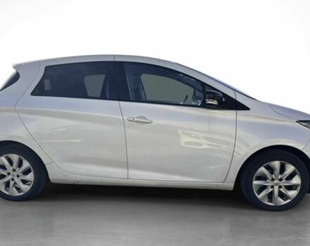 Білий Рено Зое, об'ємом двигуна 0 л та пробігом 83 тис. км за 5190 $, фото 2 на Automoto.ua