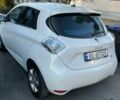 Белый Рено Зое, объемом двигателя 0 л и пробегом 112 тыс. км за 15700 $, фото 4 на Automoto.ua