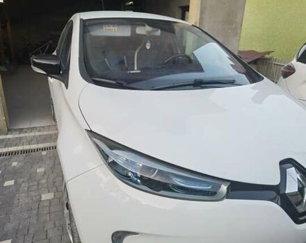 Білий Рено Зое, об'ємом двигуна 0 л та пробігом 131 тис. км за 6300 $, фото 1 на Automoto.ua