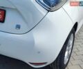 Белый Рено Зое, объемом двигателя 0 л и пробегом 82 тыс. км за 7100 $, фото 21 на Automoto.ua