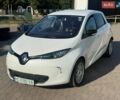 Белый Рено Зое, объемом двигателя 0 л и пробегом 98 тыс. км за 7200 $, фото 1 на Automoto.ua