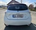 Белый Рено Зое, объемом двигателя 0 л и пробегом 82 тыс. км за 7400 $, фото 5 на Automoto.ua
