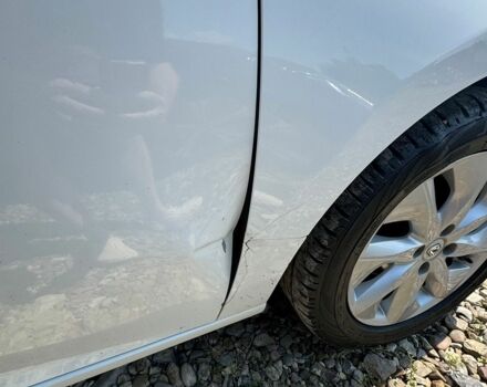 Білий Рено Зое, об'ємом двигуна 0 л та пробігом 170 тис. км за 4900 $, фото 3 на Automoto.ua