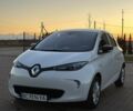 Белый Рено Зое, объемом двигателя 0 л и пробегом 99 тыс. км за 6700 $, фото 1 на Automoto.ua