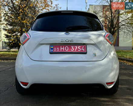 Білий Рено Зое, об'ємом двигуна 0 л та пробігом 68 тис. км за 6976 $, фото 5 на Automoto.ua