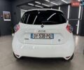 Белый Рено Зое, объемом двигателя 0 л и пробегом 89 тыс. км за 6700 $, фото 9 на Automoto.ua