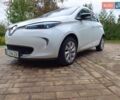 Белый Рено Зое, объемом двигателя 0 л и пробегом 231 тыс. км за 5900 $, фото 1 на Automoto.ua
