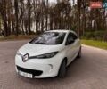 Белый Рено Зое, объемом двигателя 0 л и пробегом 107 тыс. км за 6900 $, фото 4 на Automoto.ua
