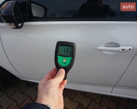 Белый Рено Зое, объемом двигателя 0 л и пробегом 86 тыс. км за 7200 $, фото 69 на Automoto.ua