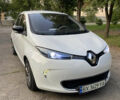 Білий Рено Зое, об'ємом двигуна 0 л та пробігом 98 тис. км за 6999 $, фото 1 на Automoto.ua