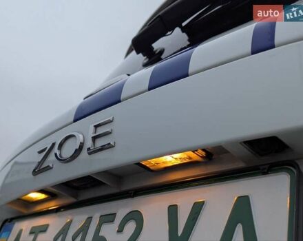 Білий Рено Зое, об'ємом двигуна 0 л та пробігом 85 тис. км за 6995 $, фото 15 на Automoto.ua