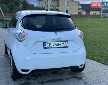 Белый Рено Зое, объемом двигателя 0 л и пробегом 128 тыс. км за 7500 $, фото 20 на Automoto.ua