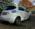 Білий Рено Зое, об'ємом двигуна 0 л та пробігом 68 тис. км за 6976 $, фото 6 на Automoto.ua
