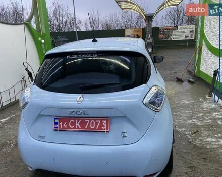 Білий Рено Зое, об'ємом двигуна 0 л та пробігом 150 тис. км за 5700 $, фото 8 на Automoto.ua