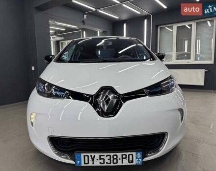 Белый Рено Зое, объемом двигателя 0 л и пробегом 89 тыс. км за 6700 $, фото 2 на Automoto.ua