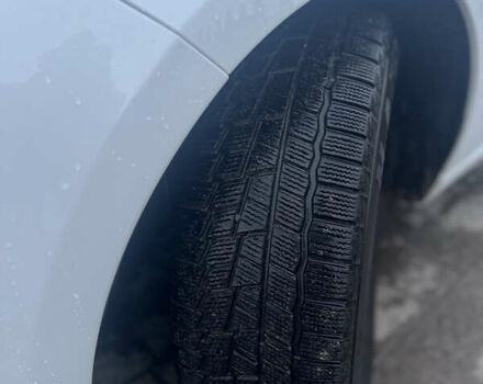 Білий Рено Зое, об'ємом двигуна 0 л та пробігом 90 тис. км за 6650 $, фото 6 на Automoto.ua