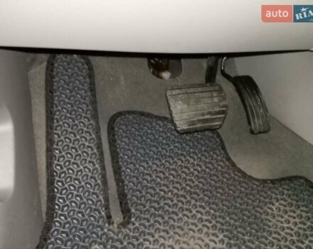 Белый Рено Зое, объемом двигателя 0 л и пробегом 115 тыс. км за 6950 $, фото 7 на Automoto.ua