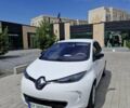 Белый Рено Зое, объемом двигателя 0 л и пробегом 92 тыс. км за 6400 $, фото 2 на Automoto.ua