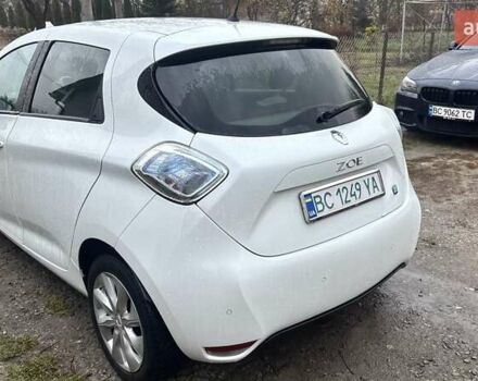 Белый Рено Зое, объемом двигателя 0 л и пробегом 147 тыс. км за 7000 $, фото 3 на Automoto.ua