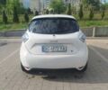 Белый Рено Зое, объемом двигателя 0 л и пробегом 161 тыс. км за 6300 $, фото 8 на Automoto.ua