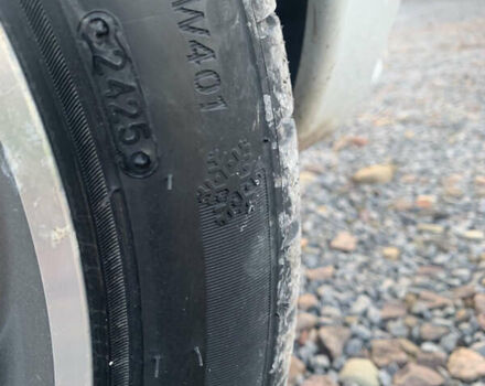 Белый Рено Зое, объемом двигателя 0 л и пробегом 85 тыс. км за 5950 $, фото 18 на Automoto.ua