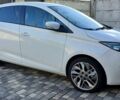Белый Рено Зое, объемом двигателя 0 л и пробегом 98 тыс. км за 7300 $, фото 2 на Automoto.ua