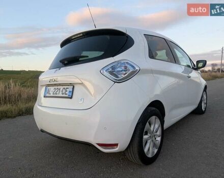 Белый Рено Зое, объемом двигателя 0 л и пробегом 51 тыс. км за 6995 $, фото 15 на Automoto.ua