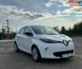 Белый Рено Зое, объемом двигателя 0 л и пробегом 75 тыс. км за 6400 $, фото 2 на Automoto.ua