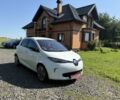 Белый Рено Зое, объемом двигателя 0 л и пробегом 82 тыс. км за 5800 $, фото 1 на Automoto.ua