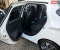 Белый Рено Зое, объемом двигателя 0 л и пробегом 120 тыс. км за 12000 $, фото 9 на Automoto.ua