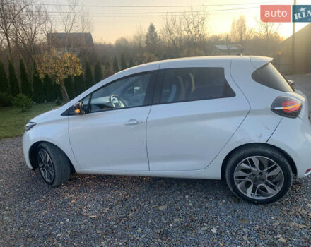 Белый Рено Зое, объемом двигателя 0 л и пробегом 85 тыс. км за 5950 $, фото 8 на Automoto.ua